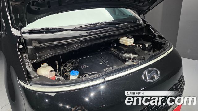 Hyundai Staria 2022 — photo 6