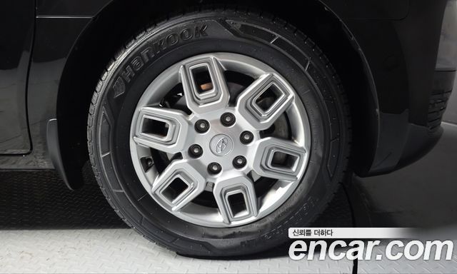 Hyundai Staria 2022 — photo 7