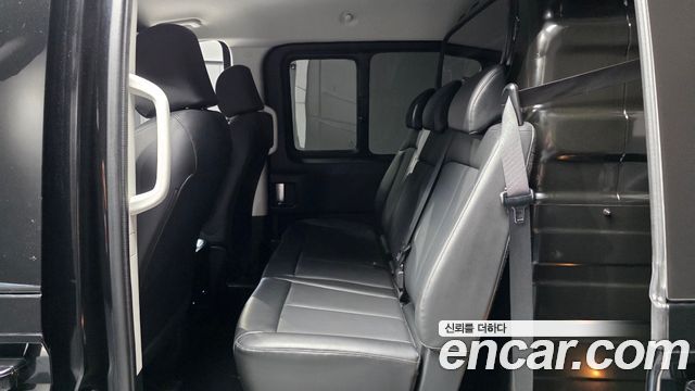 Hyundai Staria 2022 — photo 16