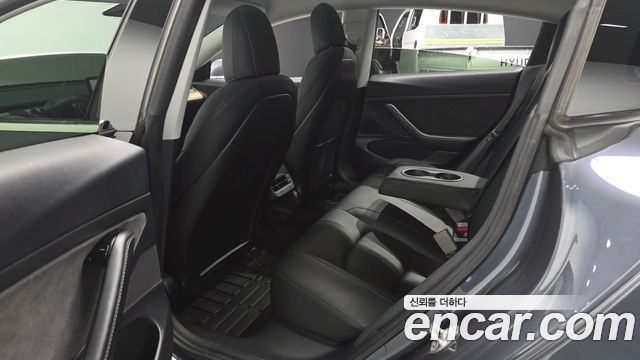 Tesla Model 3 2020 — photo 17