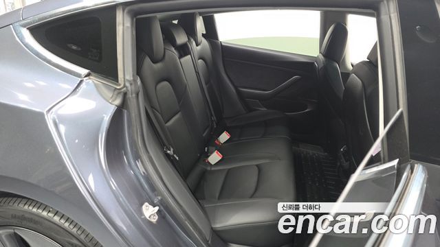 Tesla Model 3 2020 — photo 18