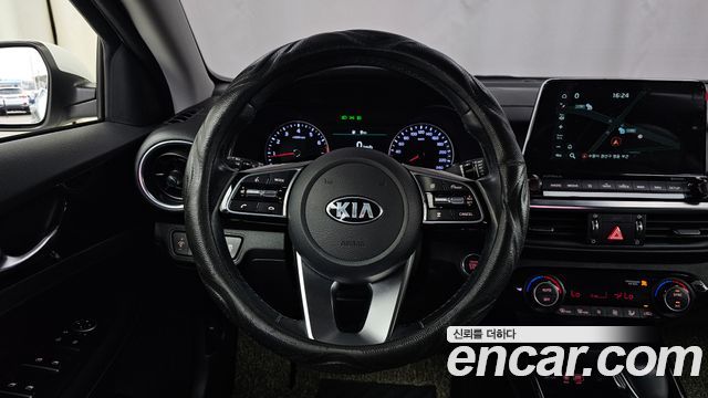 Kia K3 2019 — photo 13