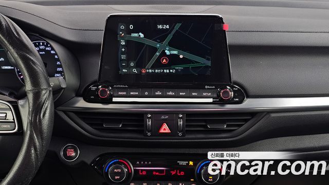 Kia K3 2019 — photo 14