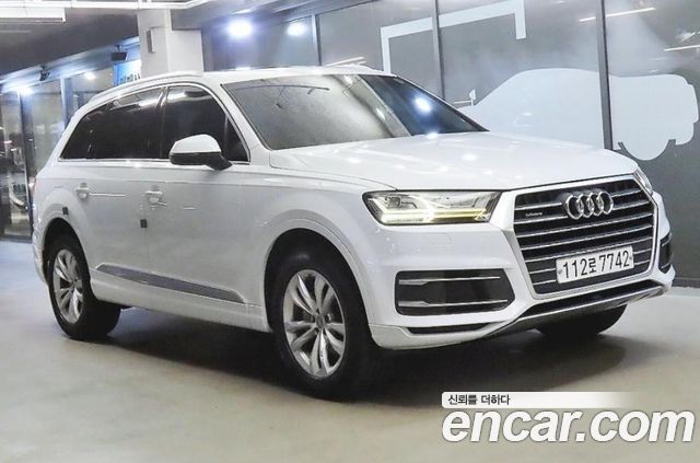 Audi Q7 2019 — photo 2