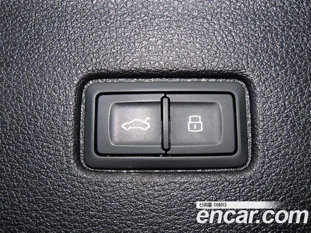Audi Q7 2019 — photo 15
