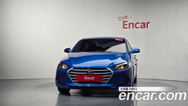 Hyundai AVANTE 2018 — photo 3