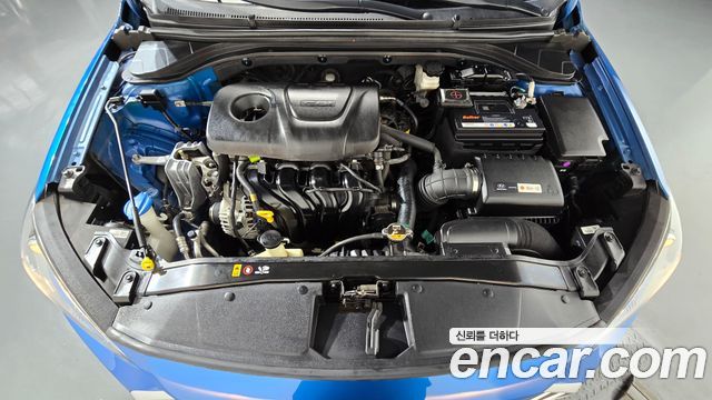 Hyundai AVANTE 2018 — photo 6