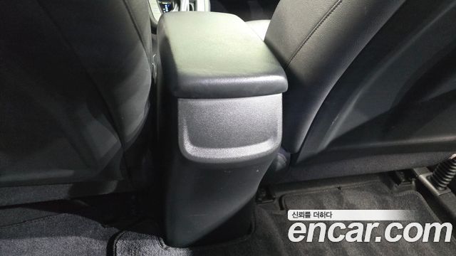 Hyundai AVANTE 2018 — photo 27