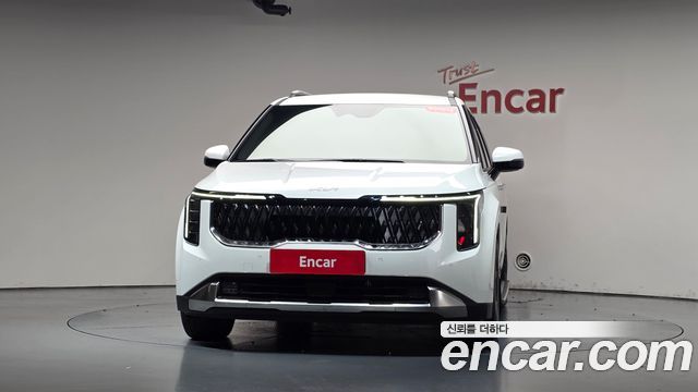 Kia Canival 2025 — photo 3