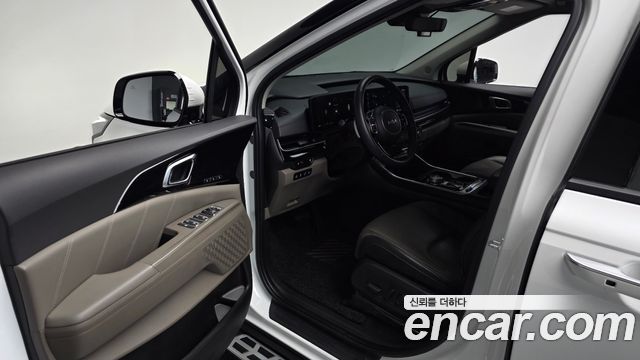 Kia Canival 2025 — photo 13