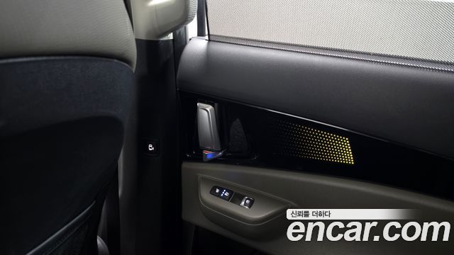 Kia Canival 2025 — photo 25