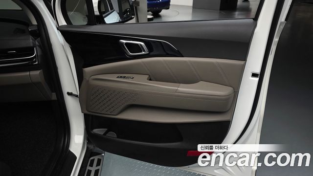 Kia Canival 2025 — photo 15