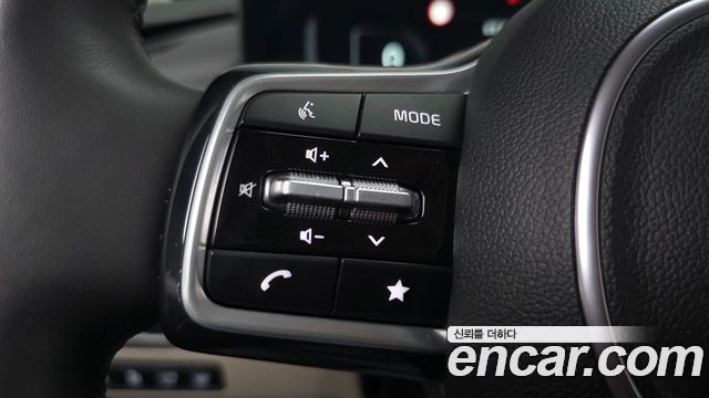 Kia Canival 2025 — photo 30