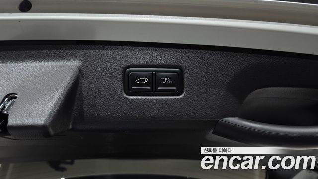 Kia Canival 2025 — photo 36