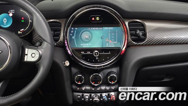 Mini Cooper 2023 — photo 19