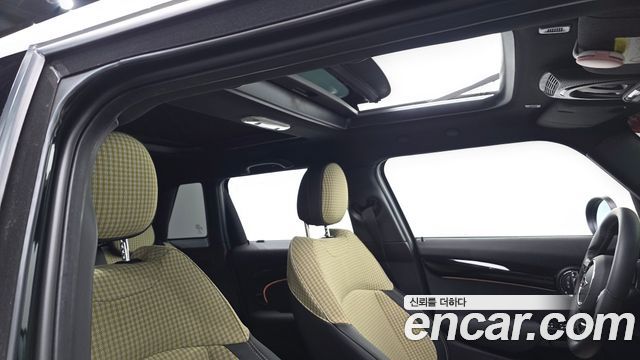 Mini Cooper 2023 — photo 22