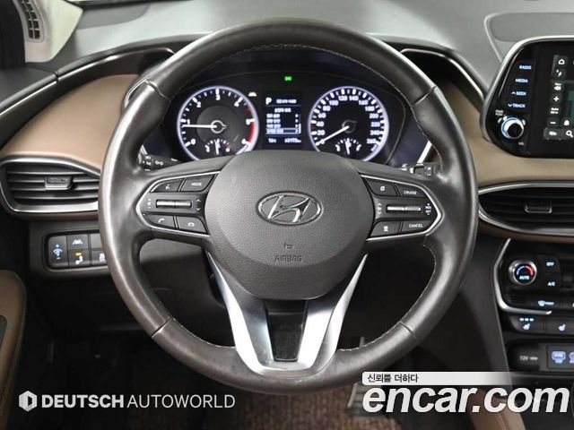 Hyundai Santafe 2019 — photo 13