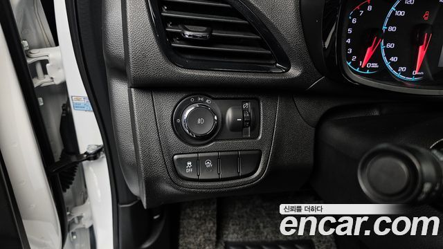 Chevrolet Korea Spark 2018 — photo 21