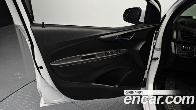 Chevrolet Korea Spark 2018 — photo 28