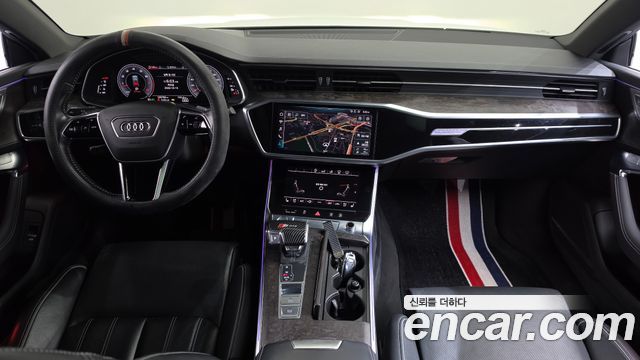 Audi A7 2020 — photo 10