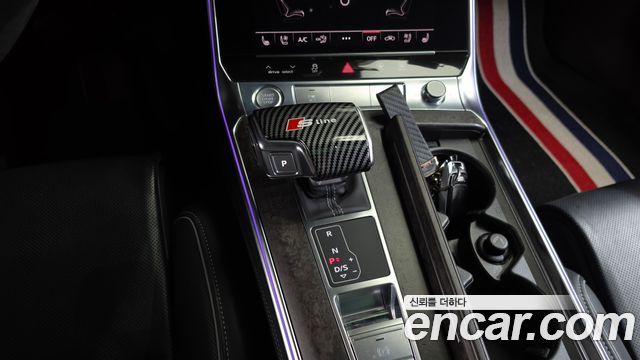 Audi A7 2020 — photo 12