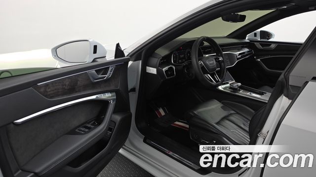 Audi A7 2020 — photo 13