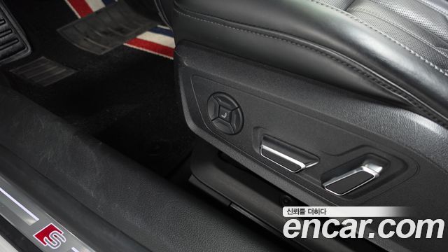 Audi A7 2020 — photo 22