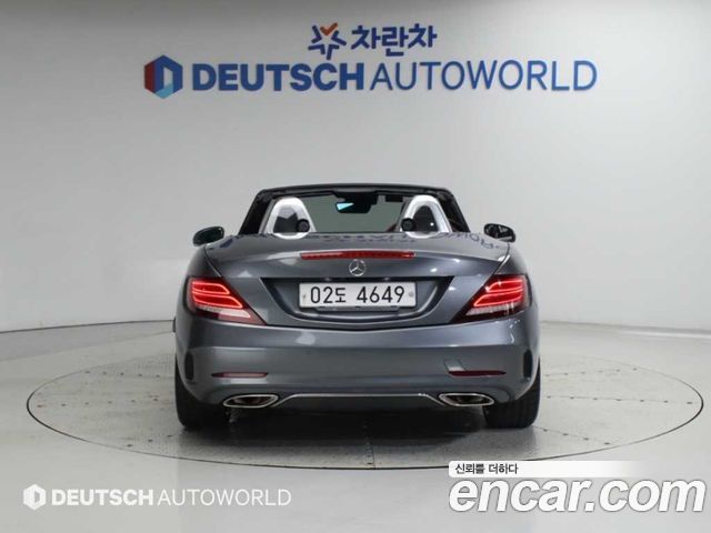Mercedes-Benz SLC-Class 2017 — photo 4