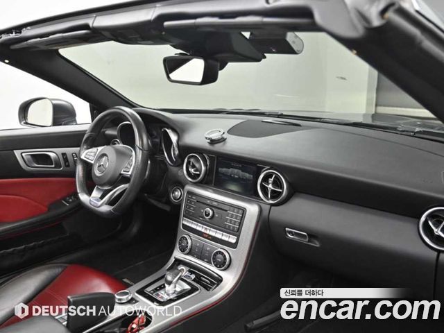 Mercedes-Benz SLC-Class 2017 — photo 7