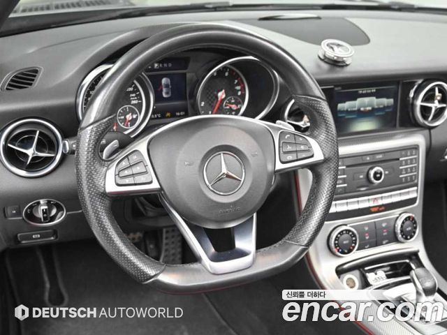 Mercedes-Benz SLC-Class 2017 — photo 13