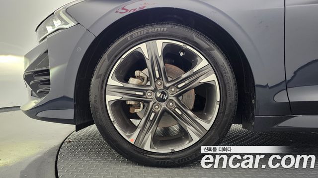 Kia K5 2021 — photo 5