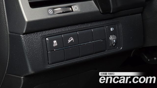 KG Mobility Rexton 2021 — photo 23