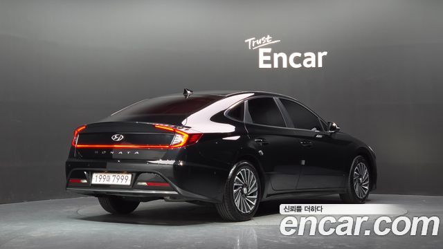 Hyundai Sonata 2022 — photo 2