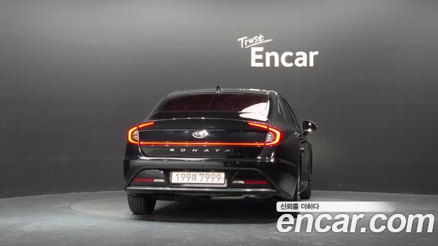 Hyundai Sonata 2022 — photo 4