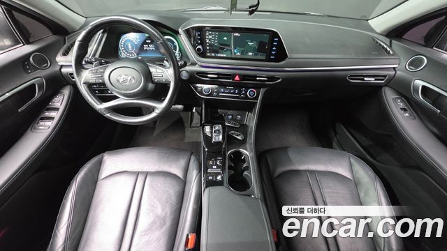 Hyundai Sonata 2022 — photo 10