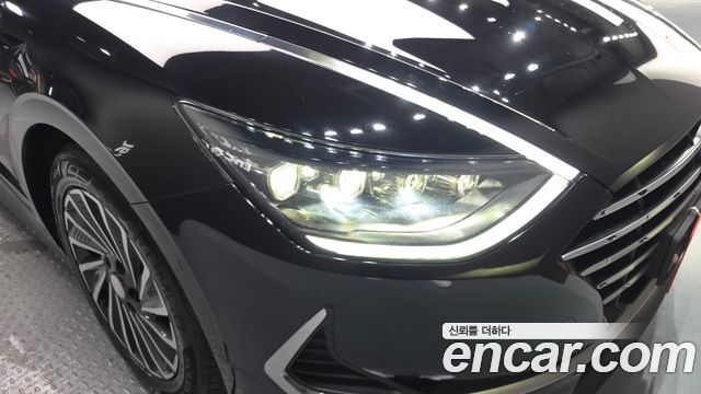 Hyundai Sonata 2022 — photo 8