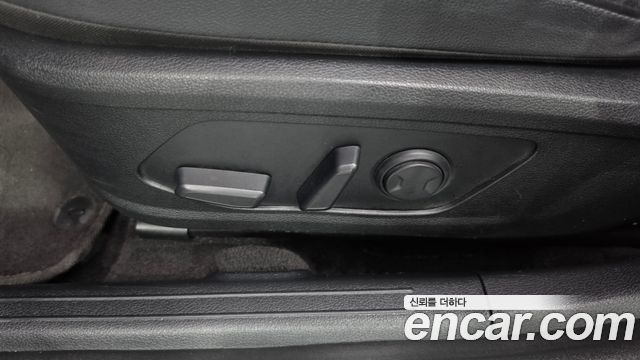 Hyundai Sonata 2022 — photo 32