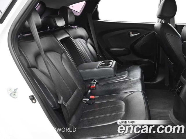 Hyundai Tucson 2015 — photo 12