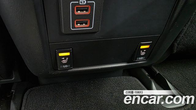 Nissan Pathfinder 2018 — photo 17