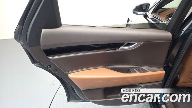 Genesis G80 2021 — photo 15