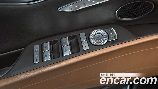 Genesis G80 2021 — photo 29