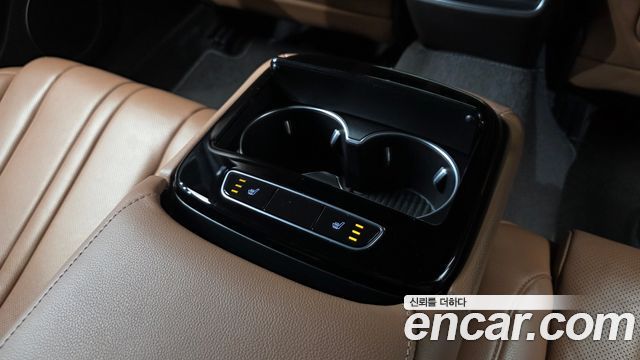 Genesis G80 2021 — photo 31