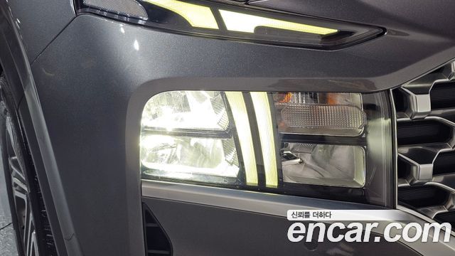 Hyundai Santafe 2021 — photo 8