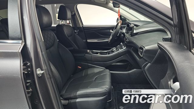 Hyundai Santafe 2021 — photo 16