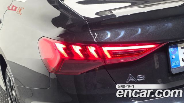 Audi A3 2024 — photo 9