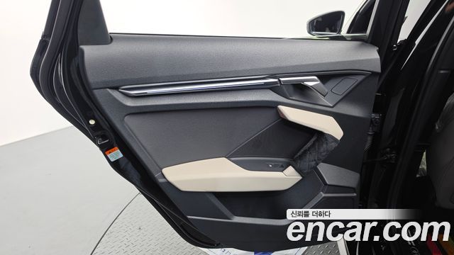 Audi A3 2024 — photo 15