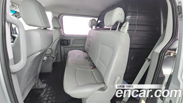 Hyundai Starex 2016 — photo 12