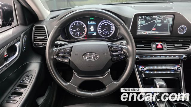 Hyundai Grandeur 2018 — photo 19