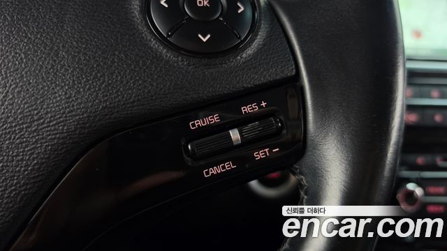 Kia K9 2015 — photo 21