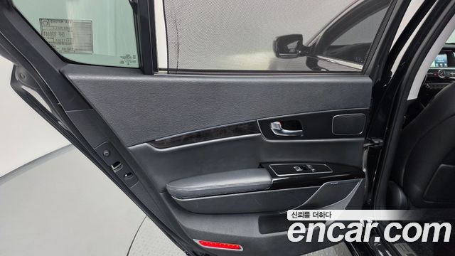 Kia K9 2015 — photo 15